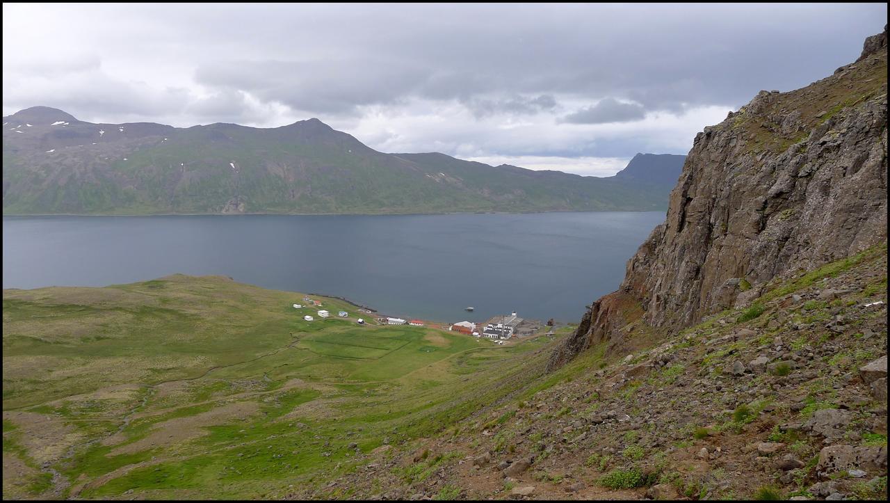 Hotel Djupavik Exteriör bild